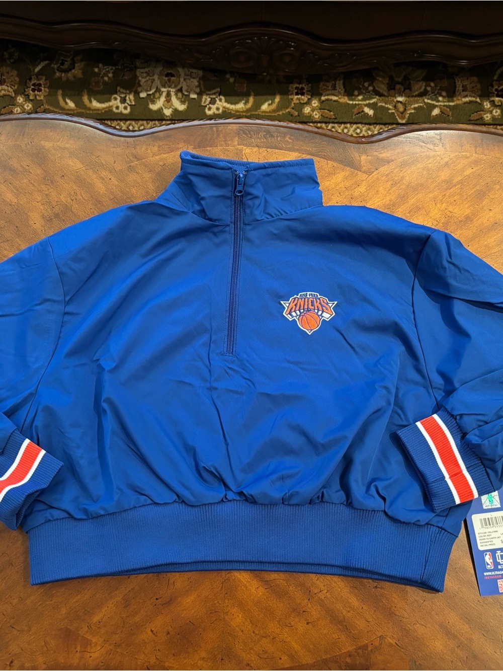 Women’s New York Knicks Lightweight Pullover 1/4 Zip Cropped Jacket Size Large